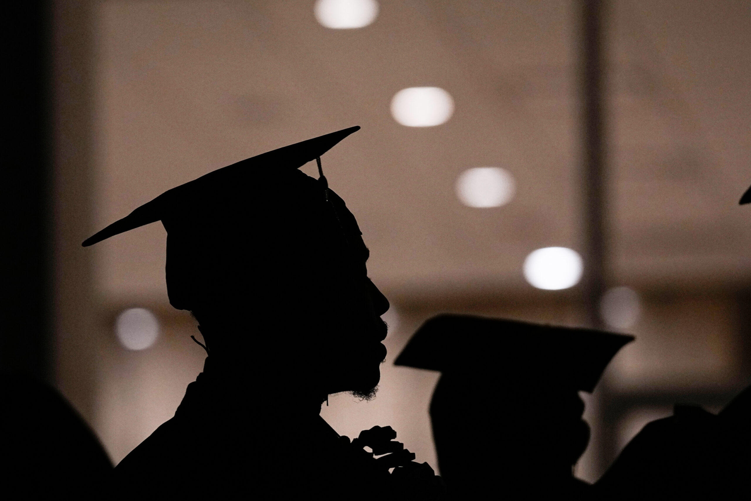 White House proposes a $70,000 fee for international students to work ...